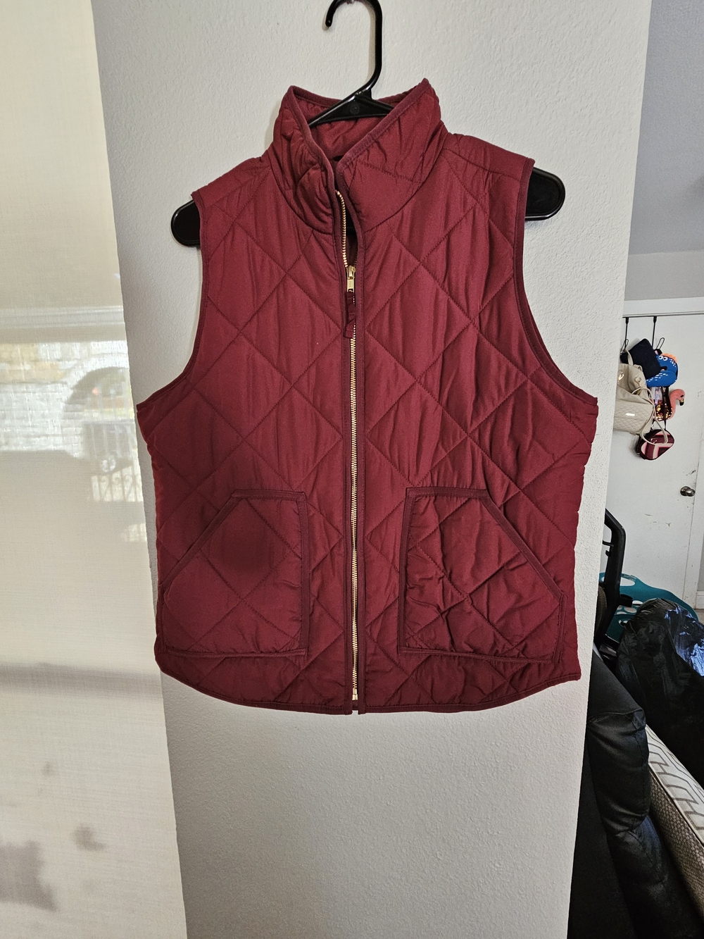 Quilted Burgundy Women's Puffer Vest - Sleeveless Zip Front